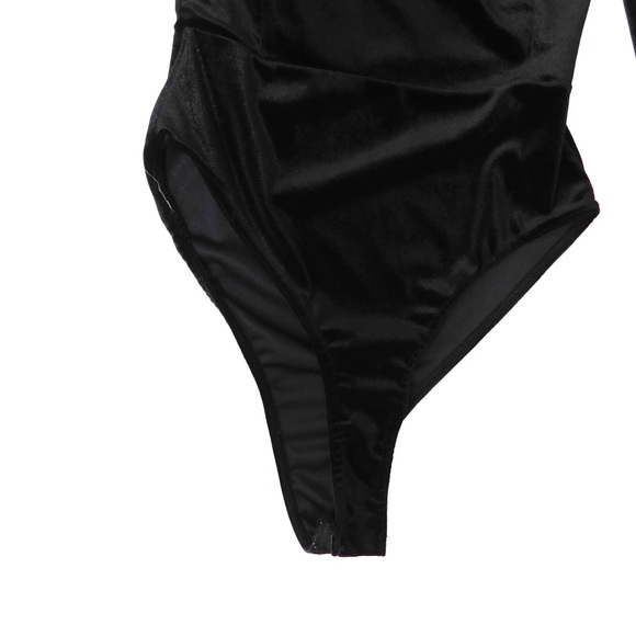 Black Half Long- Sleeve Bodysuit ( Small) - Picture 4 of 6